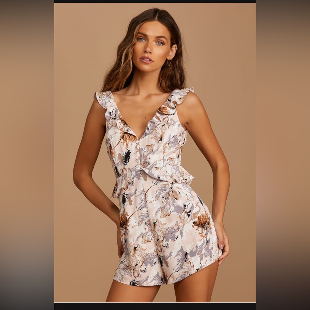 Pretty Floral Romper - Picture 3 of 13